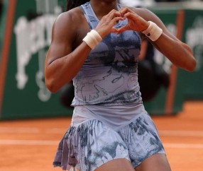 2亿欧！樊振东加盟德甲豪门，首秀3球创纪录，球迷：国乒新标杆