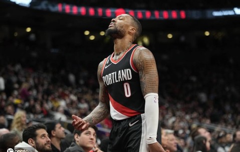 落叶归根！利拉德3年4200万美元重返开拓者