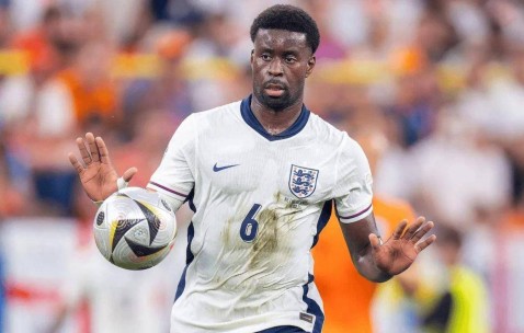 红军防线再升级！利物浦4000万镑冲刺格伊，引援野心尽显