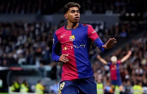 震撼认可！梅西盛赞亚马尔：他像我当年，姆巴佩被高估了吗？