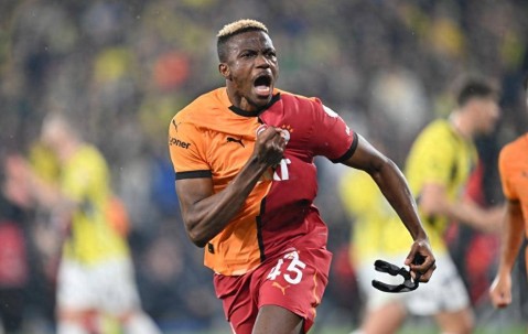 名记解释为什么意甲金靴奥斯梅恩要踢土超 曼联引进是定时炸弹