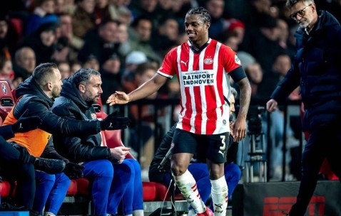 滕哈格曼联首签出租也沦为水货，今夏将遭退货！对方拒绝1000万买断