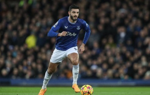 记者：德甲多支球队询问了布罗亚的情况，转会费预估2000万欧